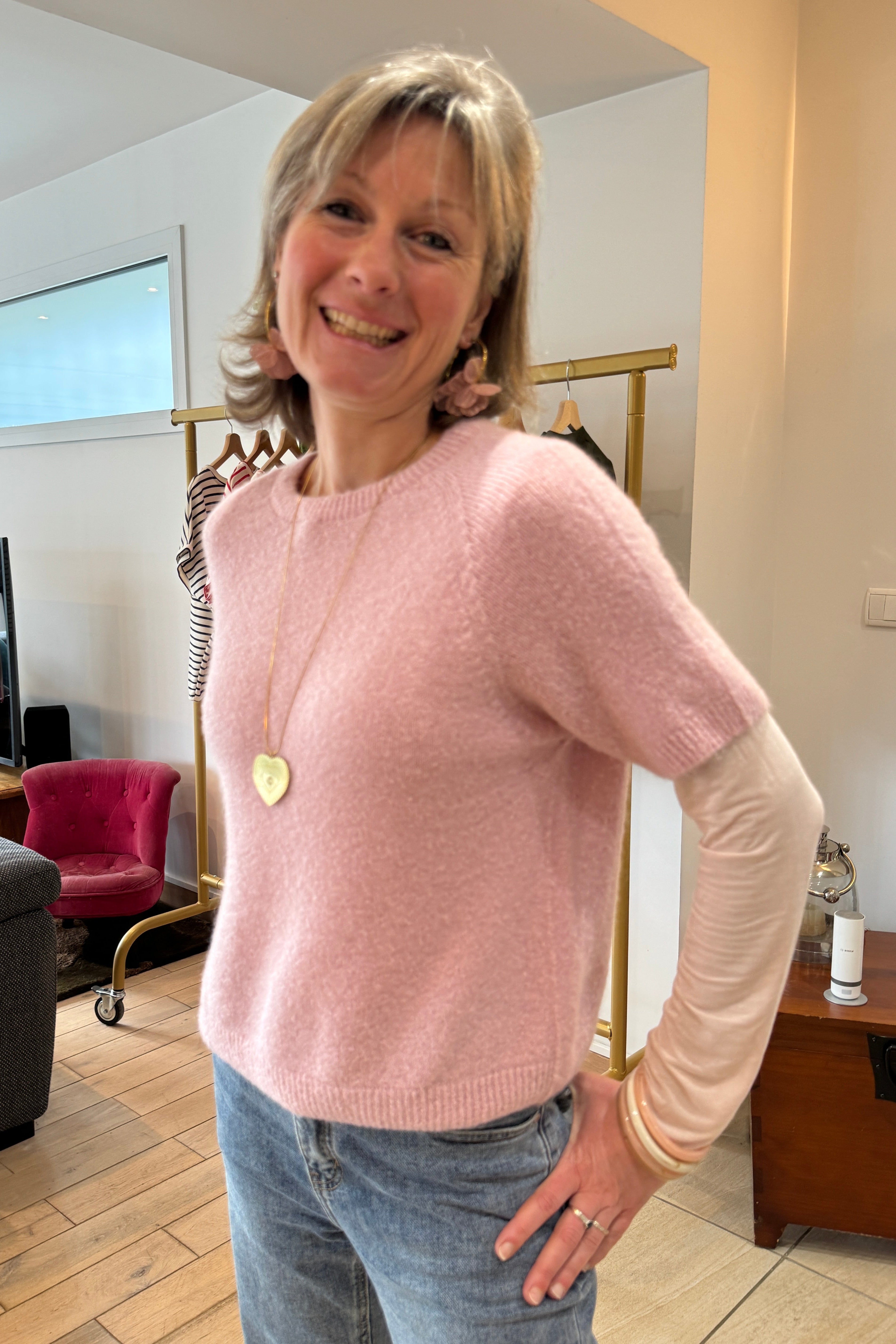 Pull manches courtes rose