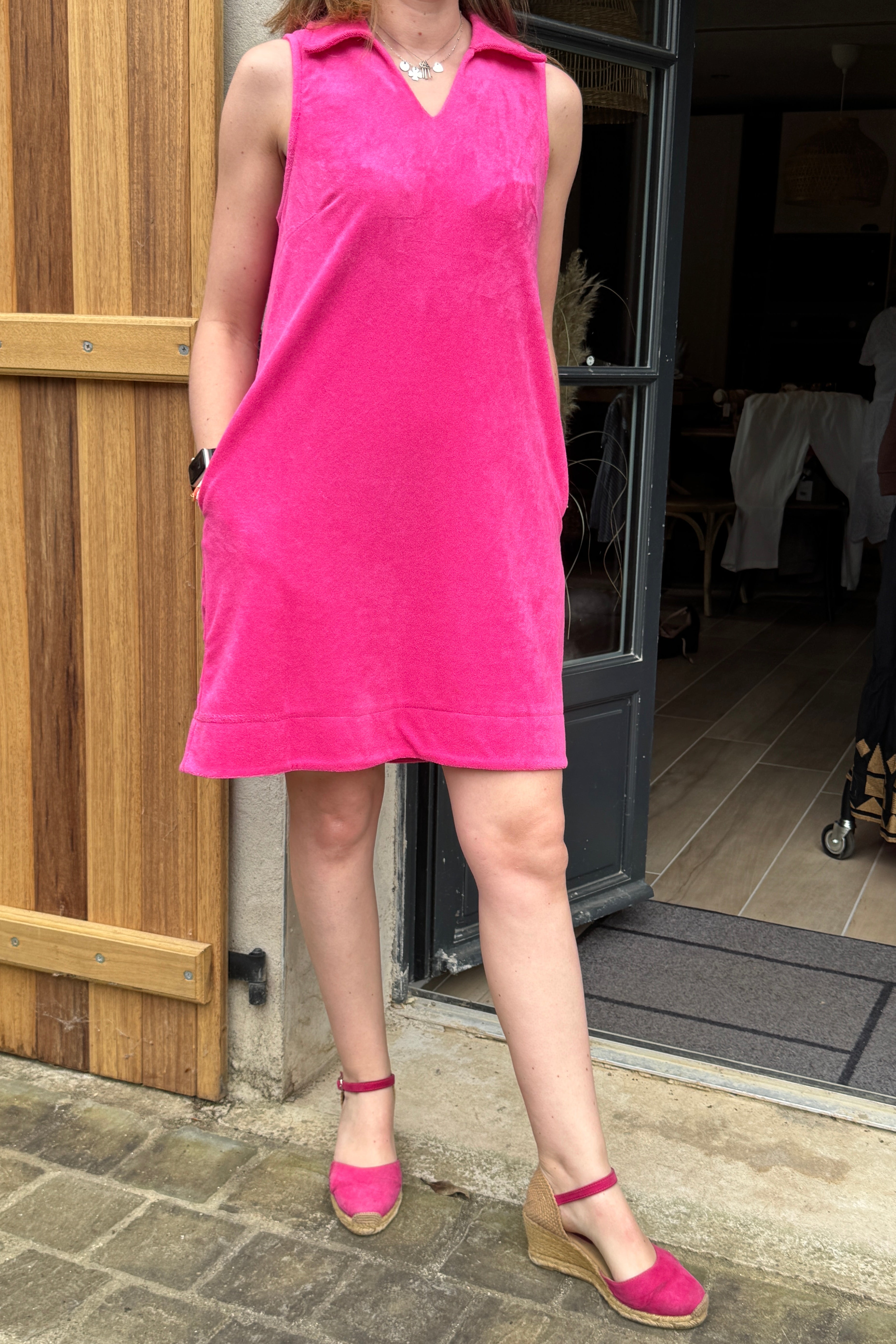 Robe éponge rose fucshia