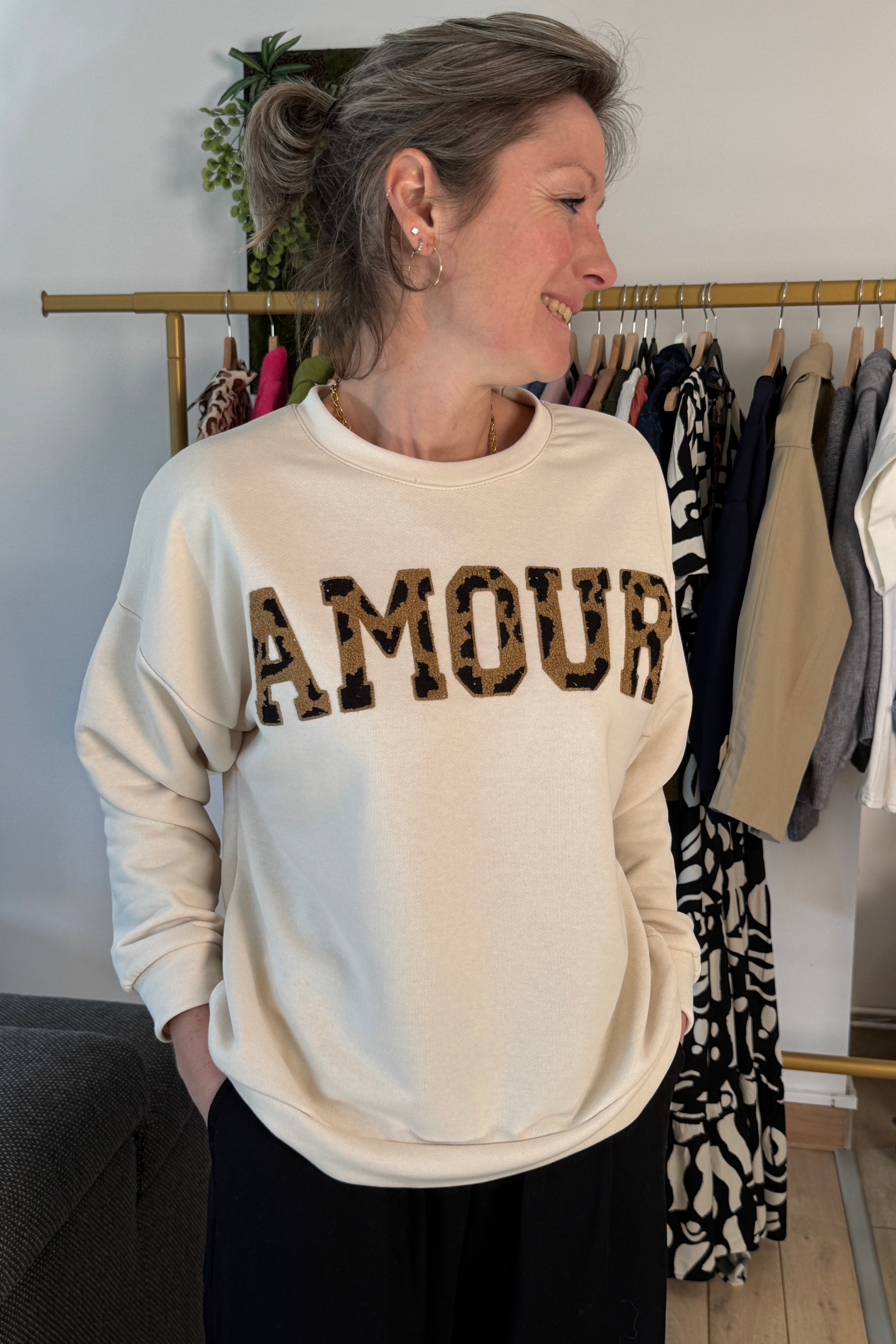 Sweat beige amour