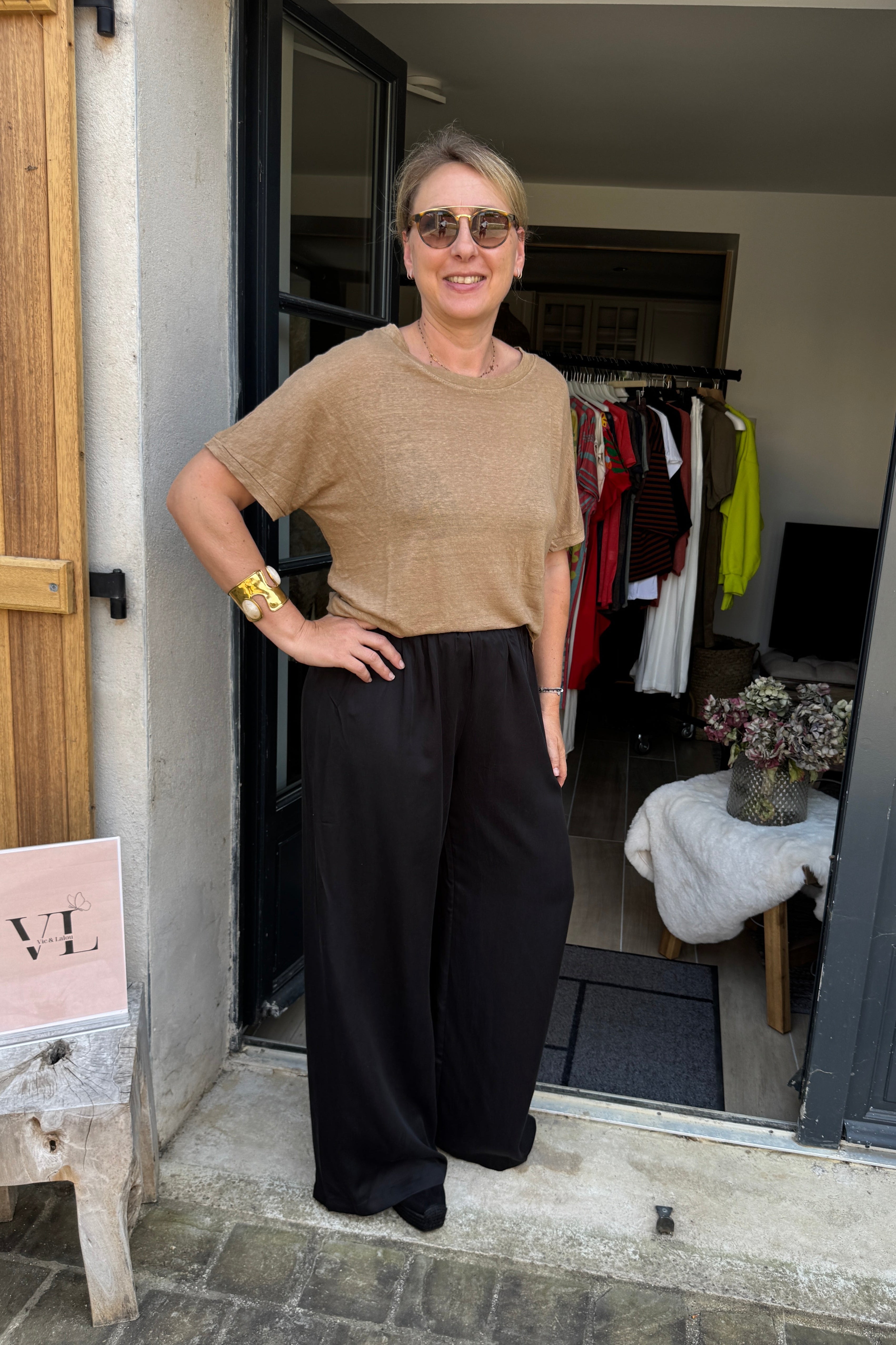 T-shirt 100% lin beige col rond manches courtes fabriqué Italie taille unique – LINDA Vic & Lalou
