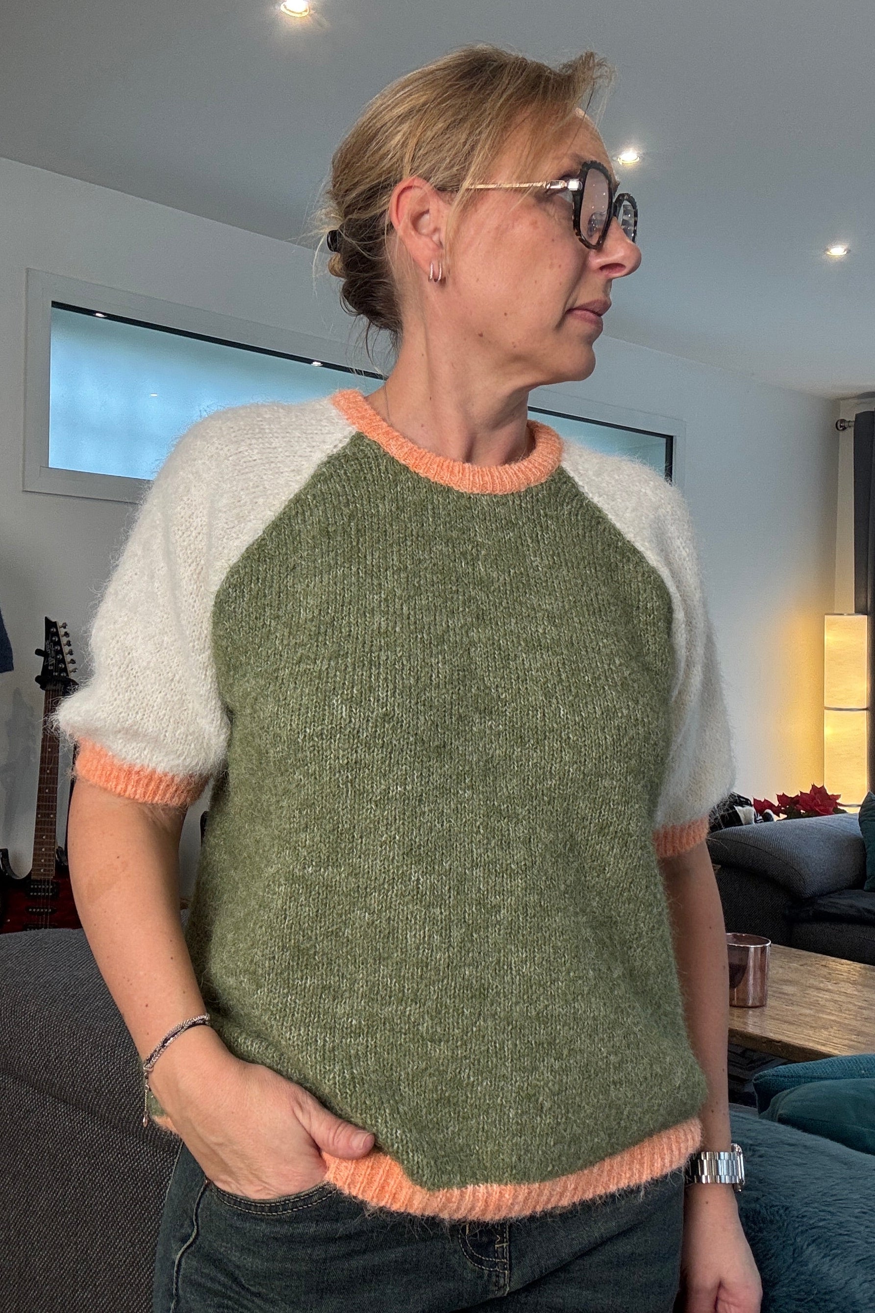 pull tricolore manche courte kaki