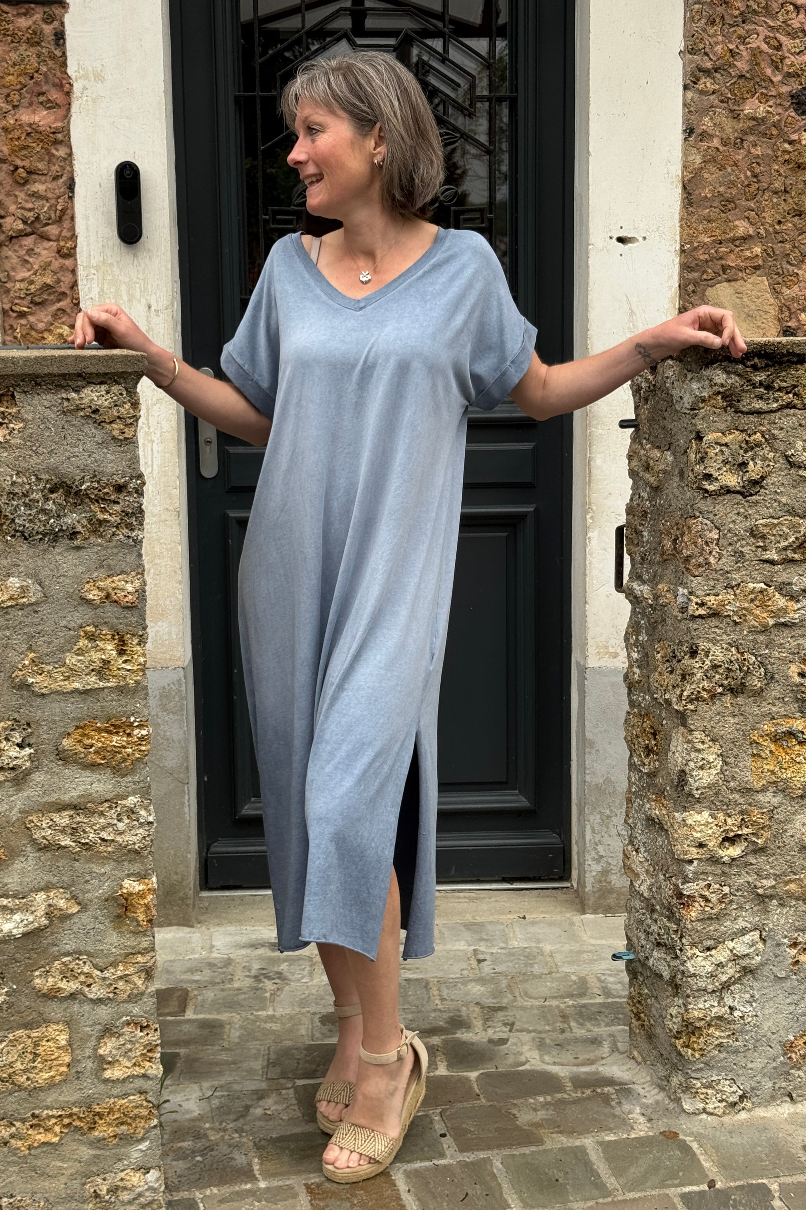 robe bleue fluide femme coton stretch coupe midi fendue elegante