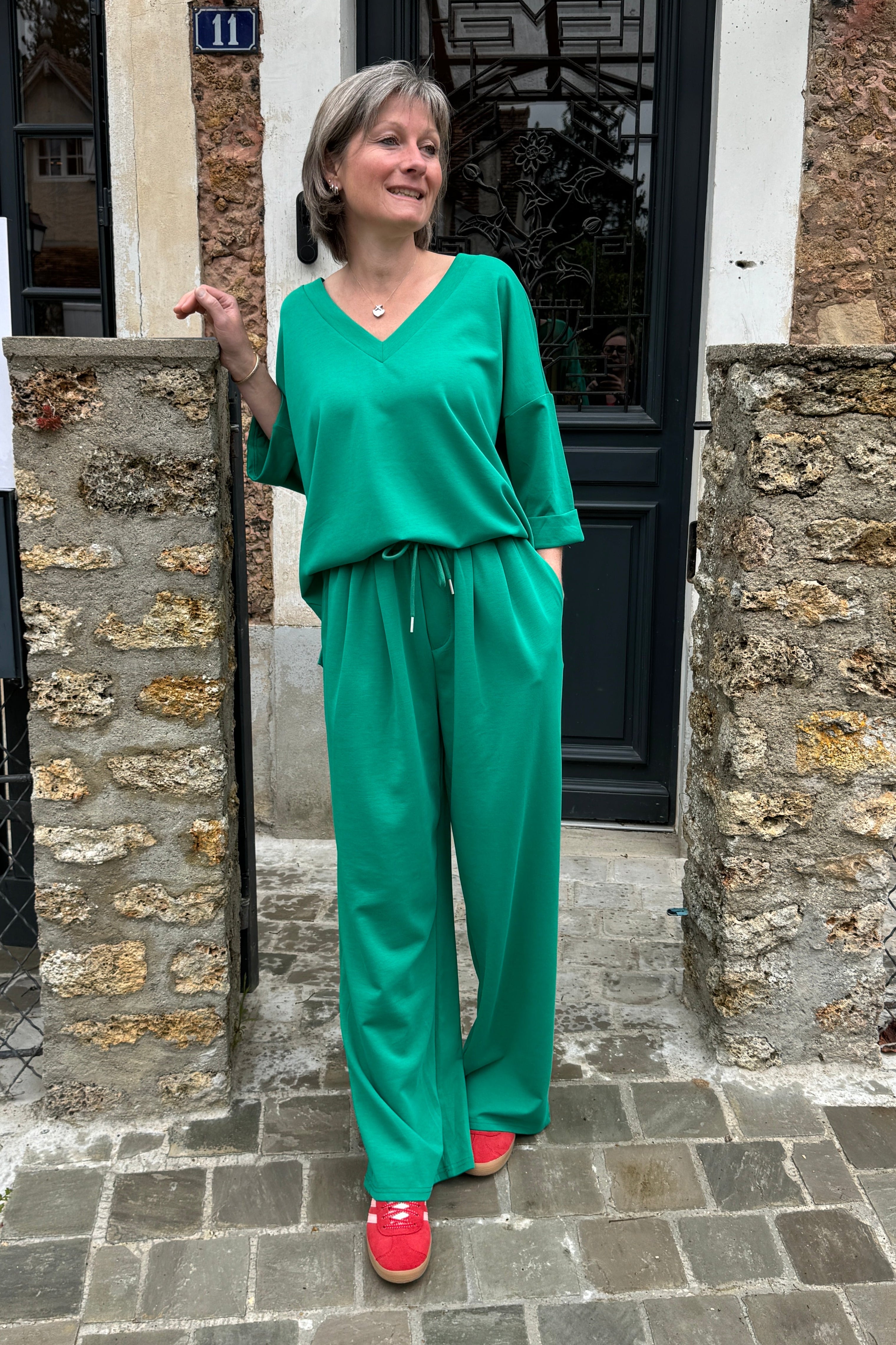 t shirt vert femme fluide col v manches courtes casual chic
